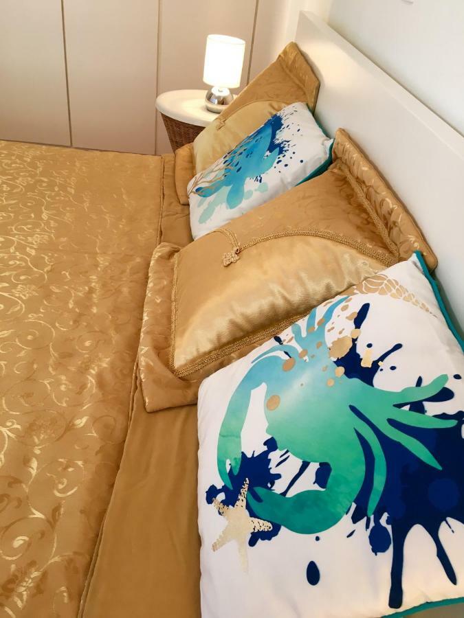 Sea Star Luxury Apartment Athen Eksteriør billede
